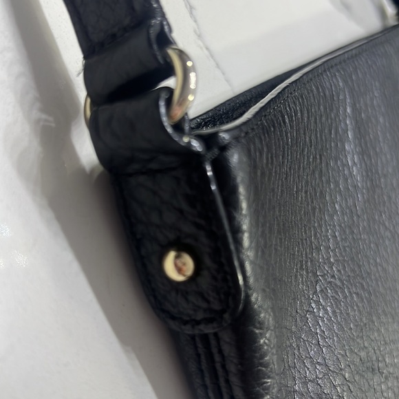Kate Spade crossbody EUC - very clean inside - Picture 5 of 9